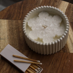Candle «Snowflake» in a...